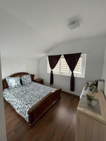 Studio Privee Vesoul -Wifi,Tv,Clim,Parking Gratuit Kültér fotó
